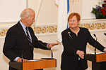 Yhdysvaltain varapresidentin Joseph R. Bidenin vierailu 7.-8.3.2011. Copyright © Tasavallan presidentin kanslia 